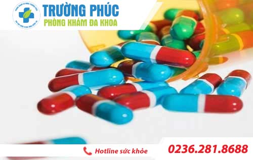 Hỗ trợ điều trị viêm đường tiết niệu bằng thuốc